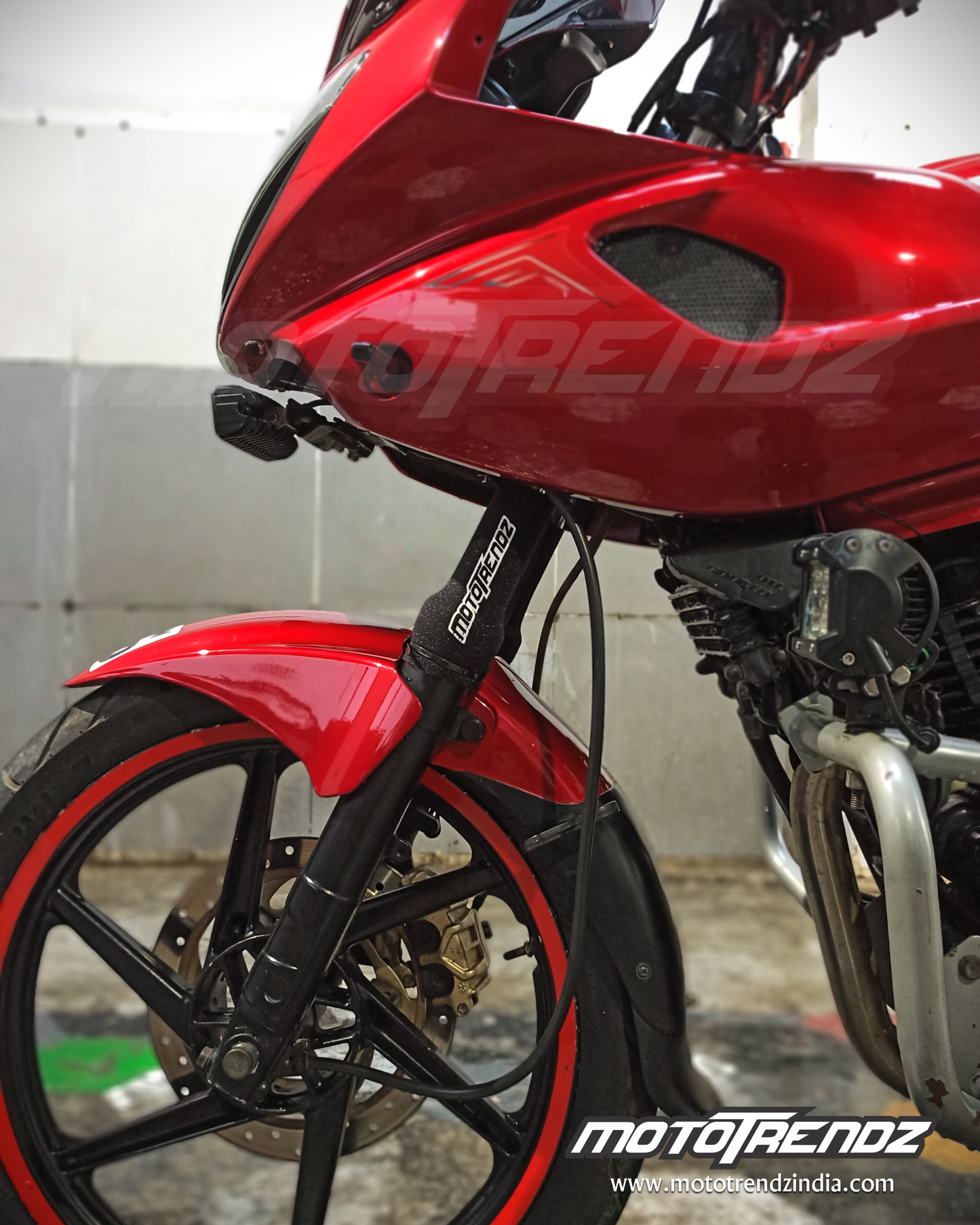 MOTOTRENDZ UNIVERSAL FORK SEAL COVERS