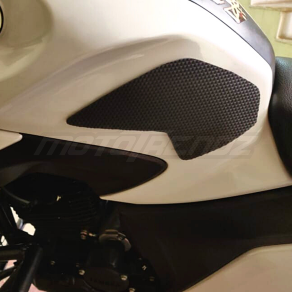 MOTOTRENDZ TRACTION PADS YAMAHA FZ 25/FZS25 (SIDES)